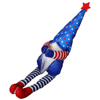 Американската шапка с Деня на независимостта, Дълги крака, Защитата на Пигон, Стара кукла без мъже, разменени подарък, Подарък