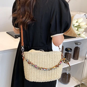 Ежедневни дамски сламени чанти на веригата, висококачествена дамска плажна чанта малък, плетене, дизайнерски дамски чанти през рамо за жени
